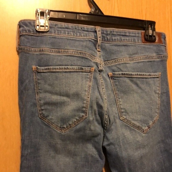 Hollister size 7R high rise slim straight - Picture 6 of 8
